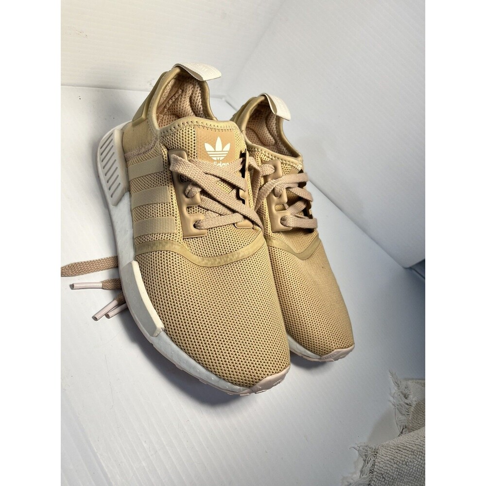 Women ADIDAS NMD R1 Sneakers Shoes Nude (beige) Color FW6431 Size 7.5